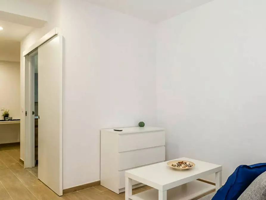 Immagine 4 di Appartamento in affitto  in Carrer del Moianès a Barcelona