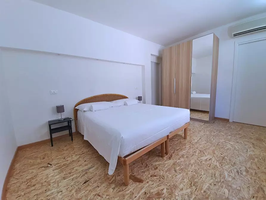 Immagine 2 di Appartamento in affitto  in Via del Lavoro a Bologna