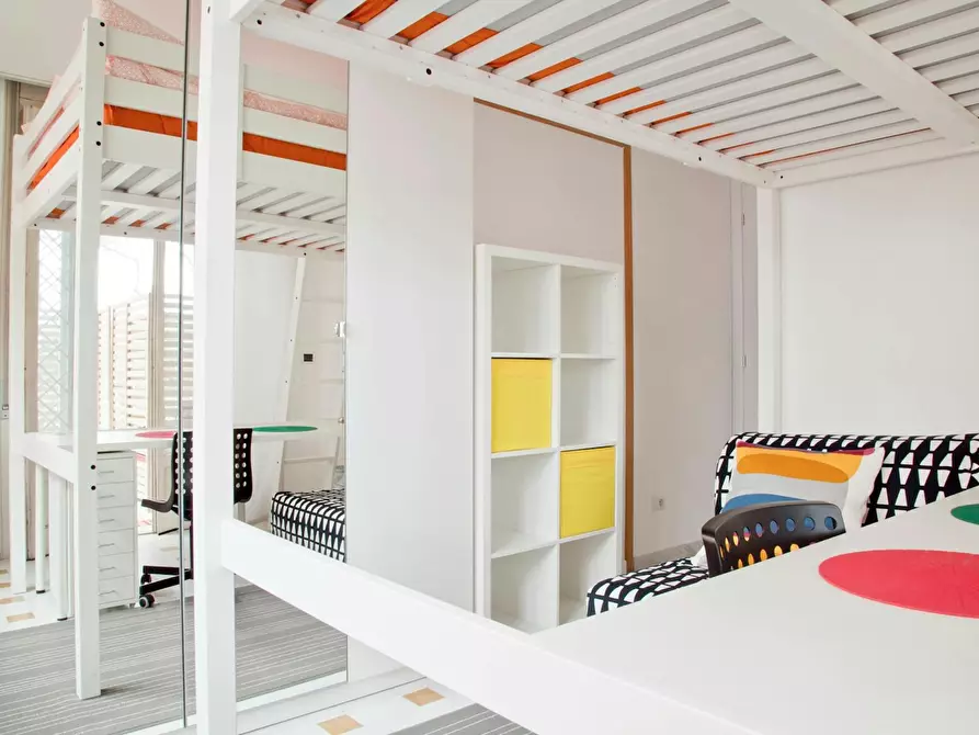 Immagine 9 di Camera in affitto  in Via Salaria a Roma