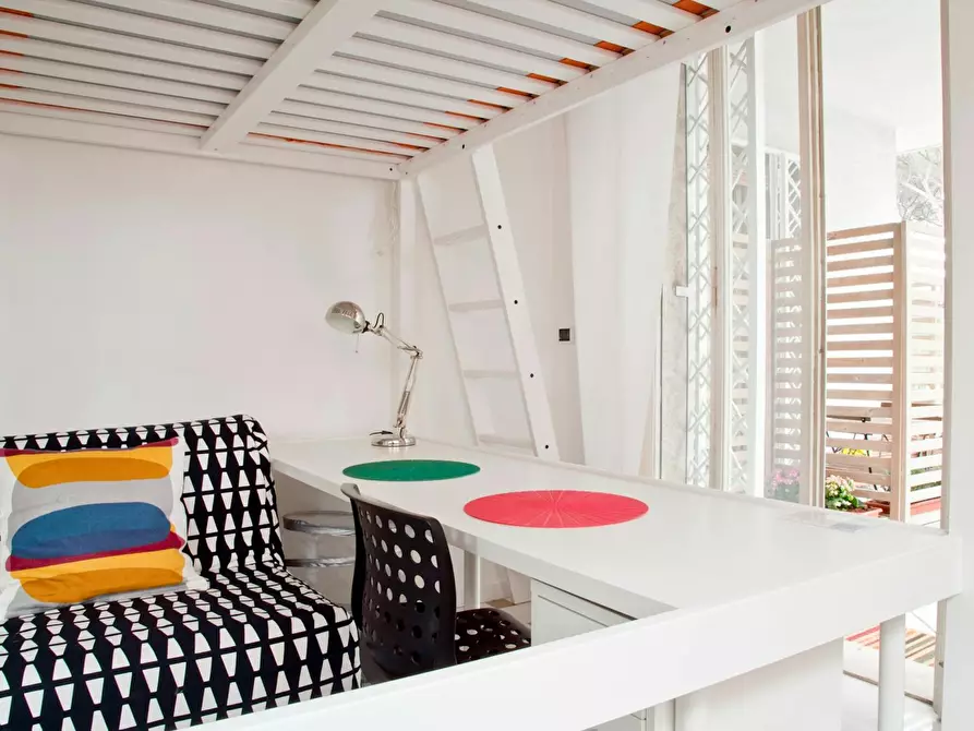 Immagine 2 di Camera in affitto  in Via Salaria a Roma