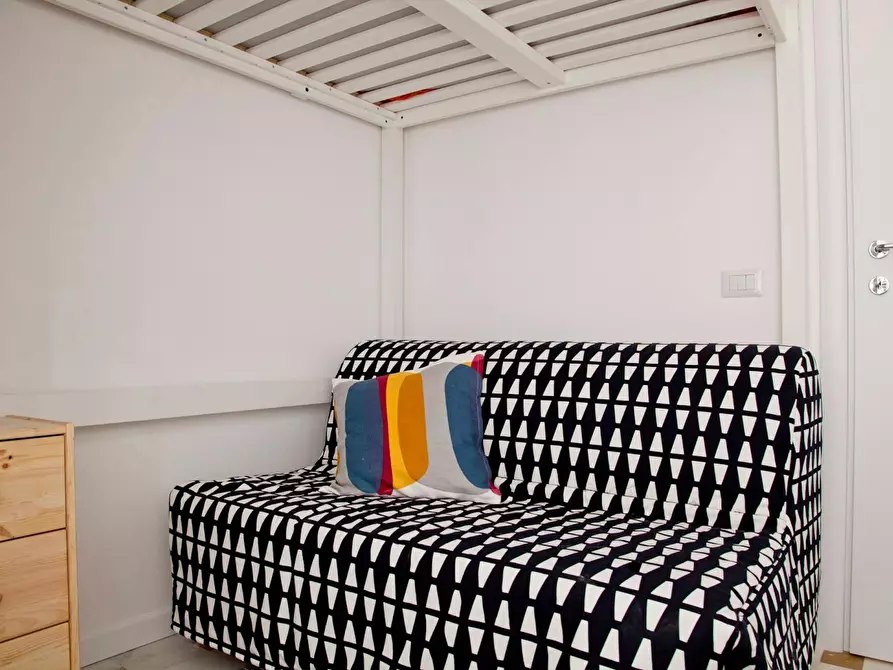 Immagine 5 di Camera in affitto  in Via Salaria a Roma