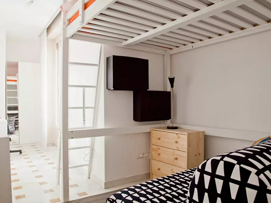 Immagine 9 di Camera in affitto  in Via Salaria a Roma