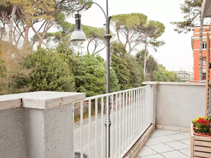 Immagine 8 di Camera in affitto  in Via Salaria a Roma