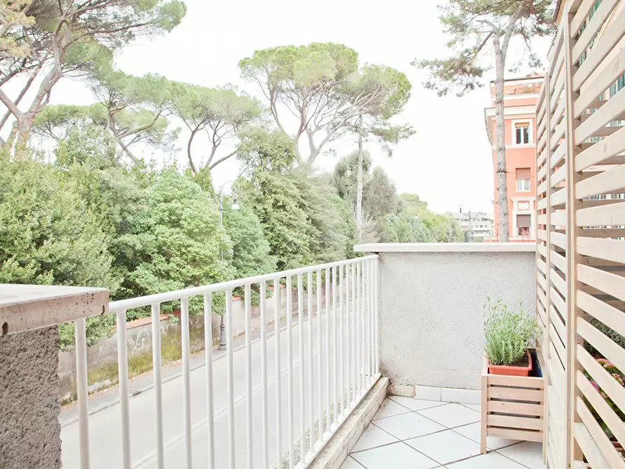 Immagine 9 di Camera in affitto  in Via Salaria a Roma