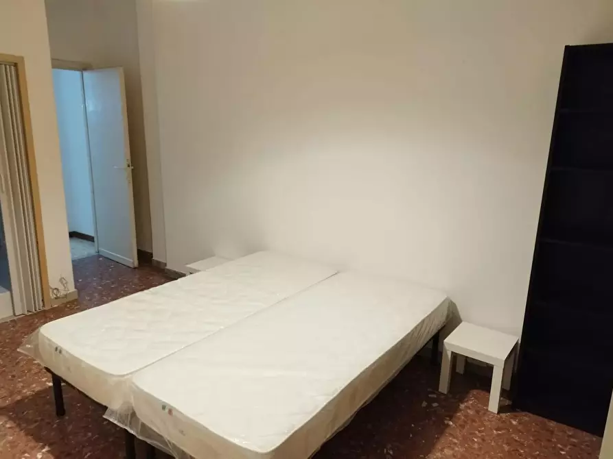 Immagine 5 di Camera in affitto  in Via Borghesano Lucchese a Roma