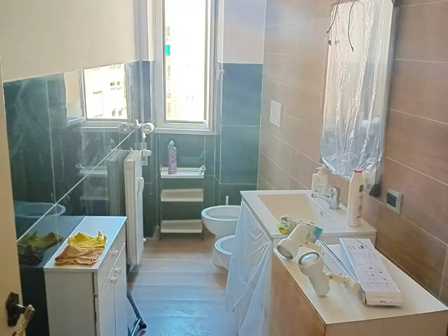 Immagine 4 di Camera in affitto  in Via Gallia a Roma
