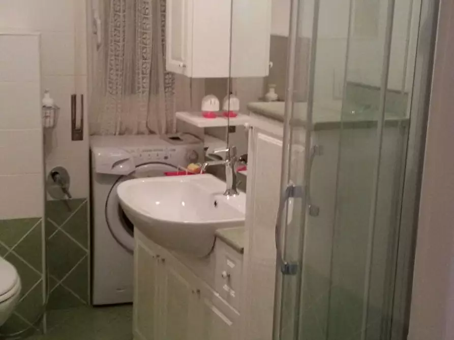 Immagine 1 di Appartamento in affitto  in Via Apuania a Roma