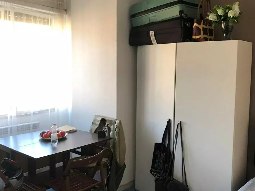 Immagine 10 di Appartamento in affitto  in Via di San Romano a Roma