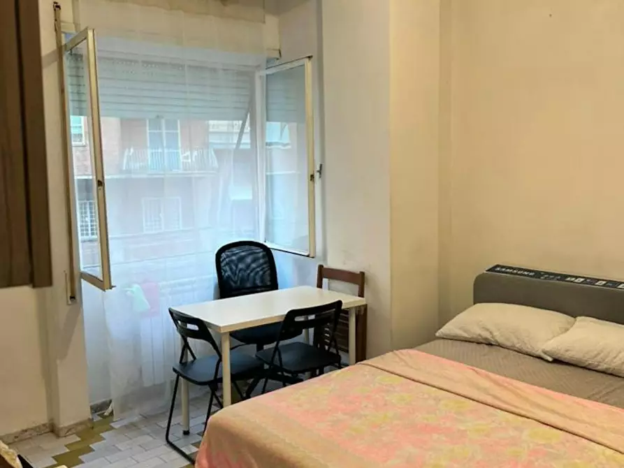 Immagine 9 di Appartamento in affitto  in Via di San Romano a Roma