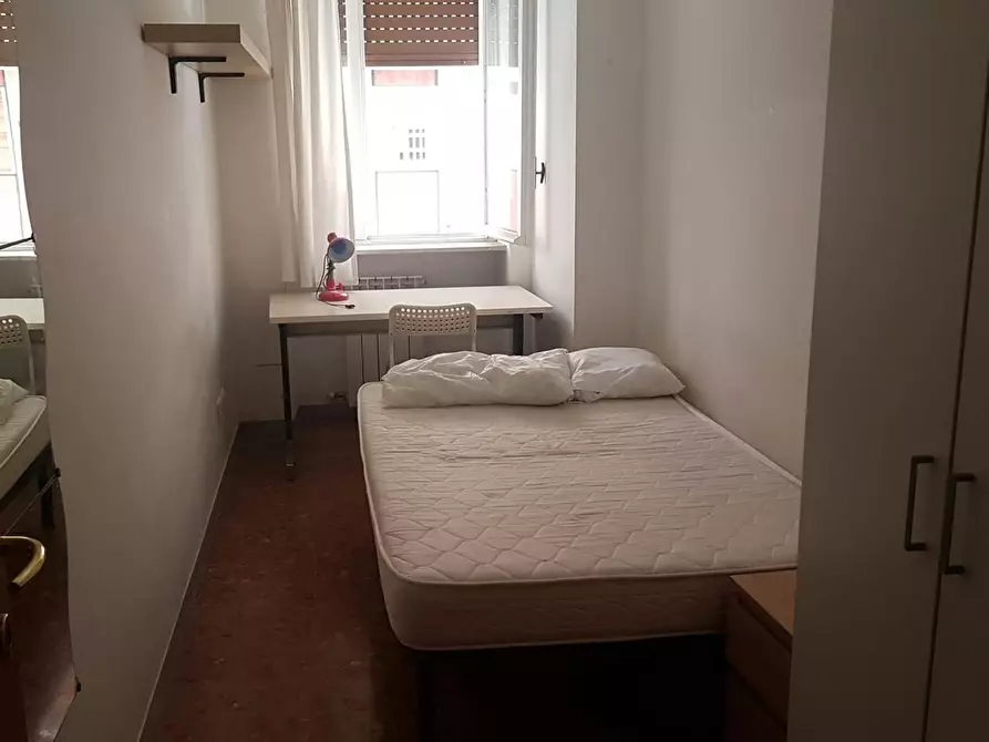 Immagine 2 di Camera in affitto  in Via Conca d'Oro a Roma