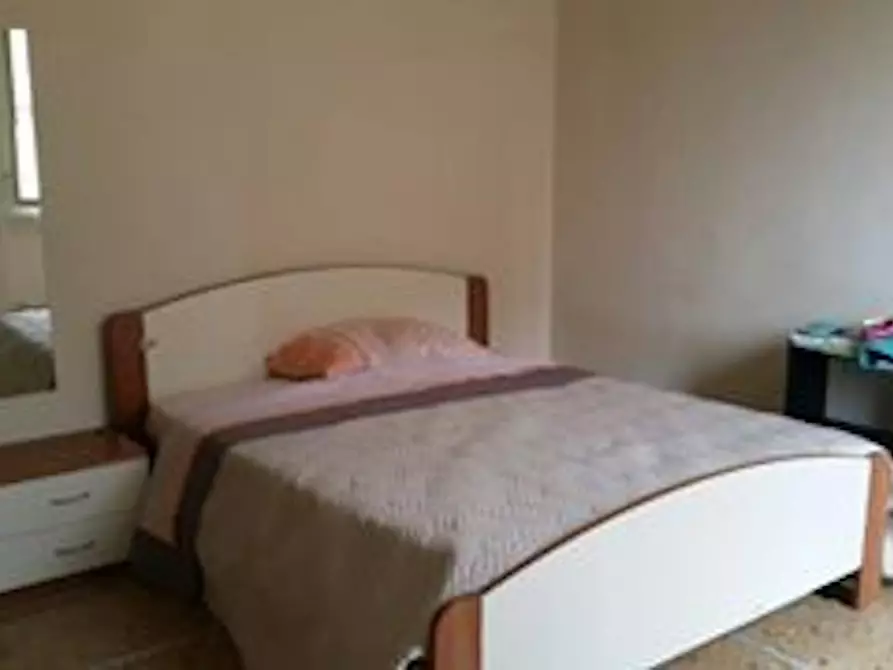 Immagine 2 di Camera in affitto  in Via Sirte a Roma