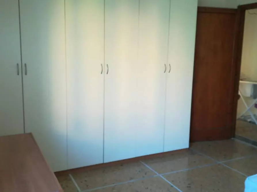 Immagine 3 di Camera in affitto  in Via Sirte a Roma