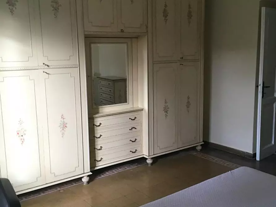 Immagine 1 di Camera in affitto  in Via Gallia a Roma