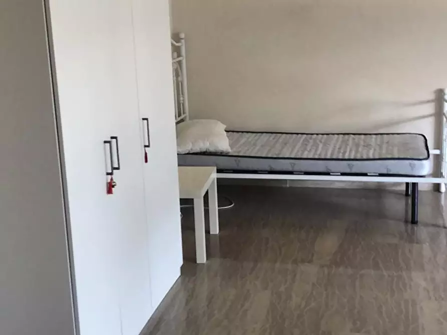 Immagine 2 di Camera in affitto  in Via Luigi Arbib Pascucci a Roma