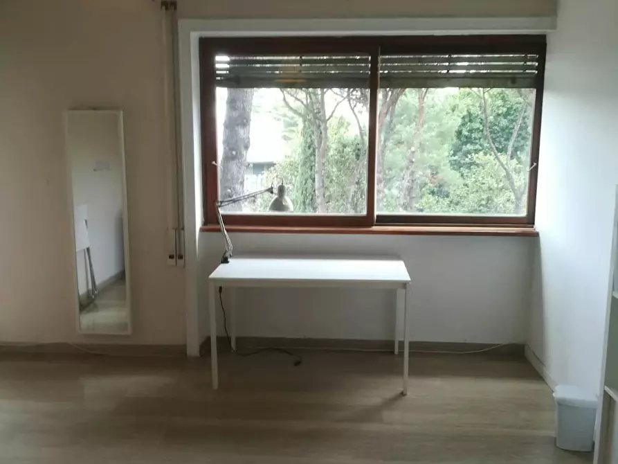 Immagine 3 di Camera in affitto  in Via Luigi Arbib Pascucci a Roma