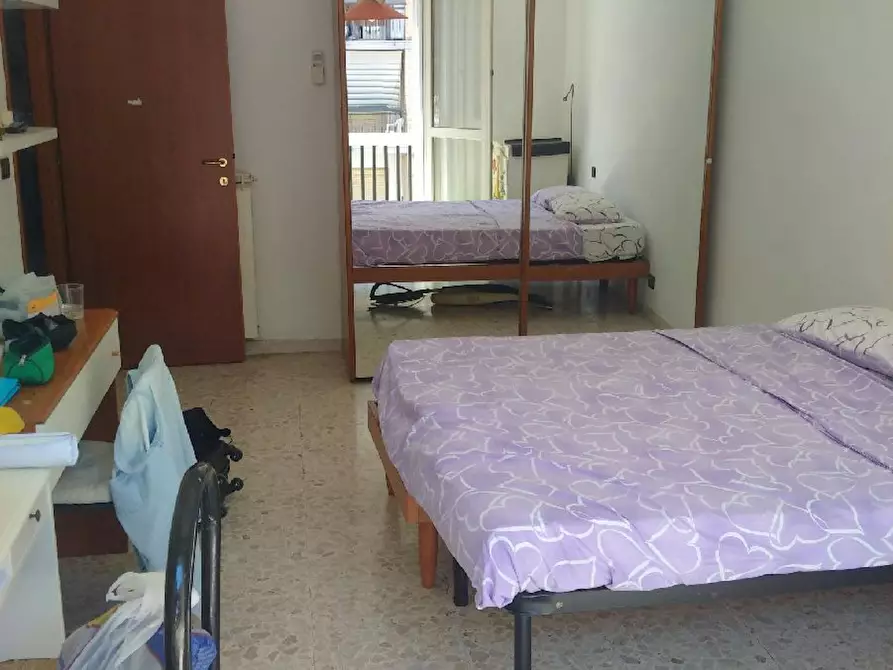 Immagine 1 di Camera in affitto  in Via Giuseppe Veronese a Roma