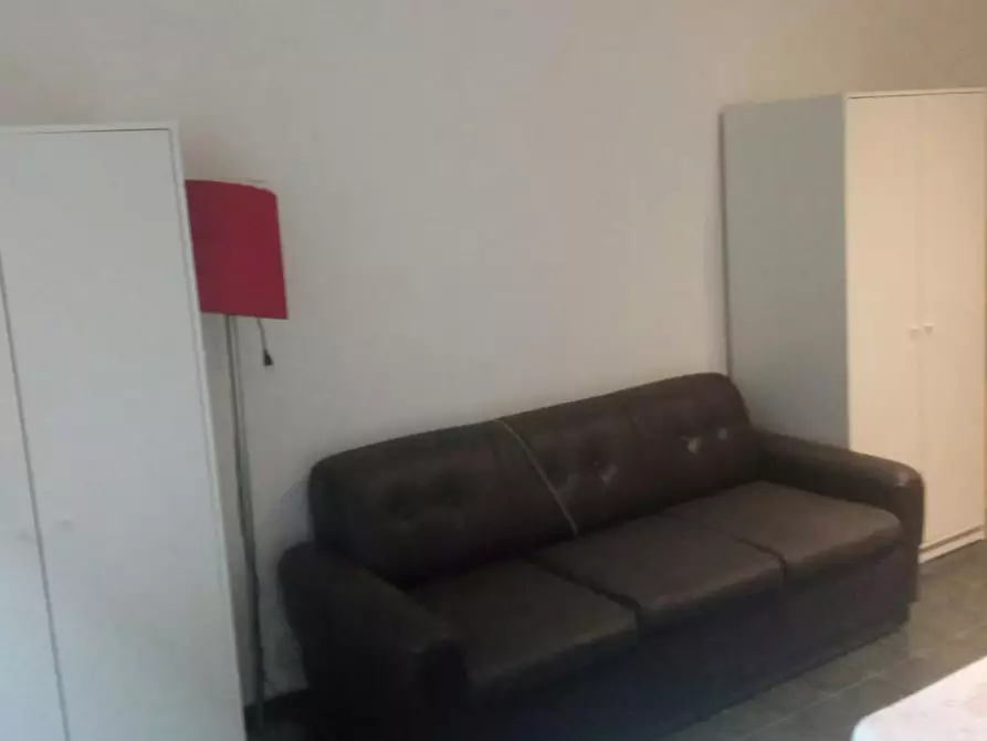 Immagine 10 di Camera in affitto  in Via di Casal Bruciato a Roma