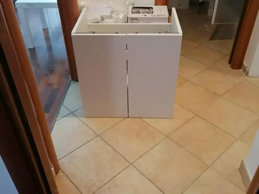 Immagine 10 di Camera in affitto  in Via Annio Felice a Roma