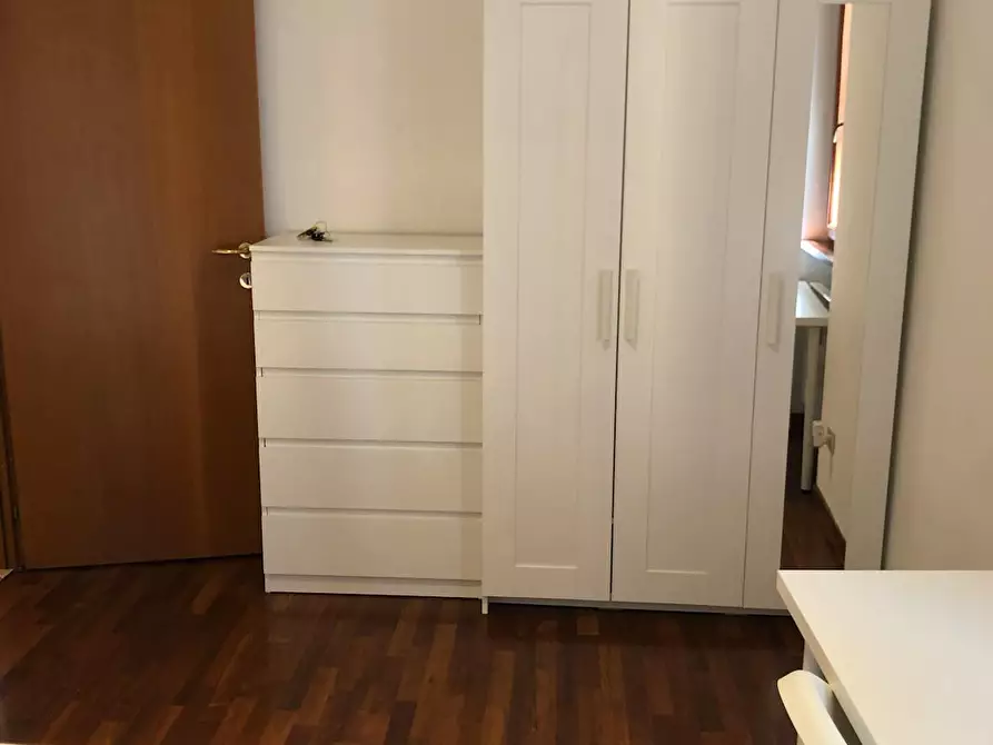 Immagine 7 di Camera in affitto  in Via Annio Felice a Roma