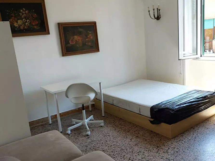 Immagine 2 di Camera in affitto  in Via Tronto a Roma