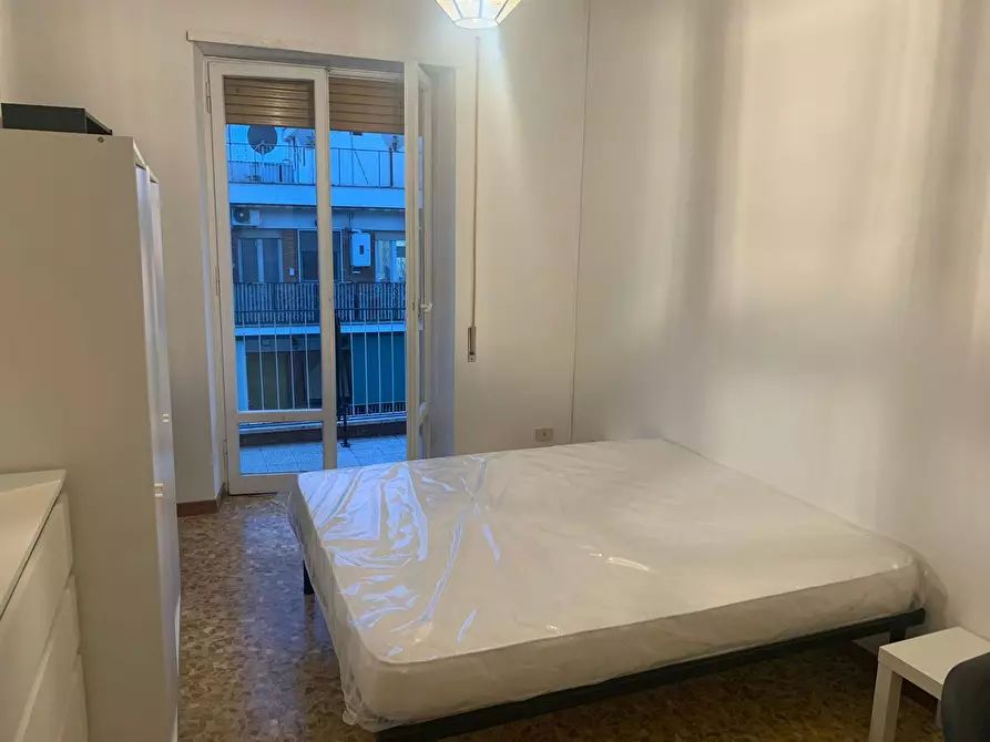Immagine 2 di Camera in affitto  in Via Borghesano Lucchese a Roma