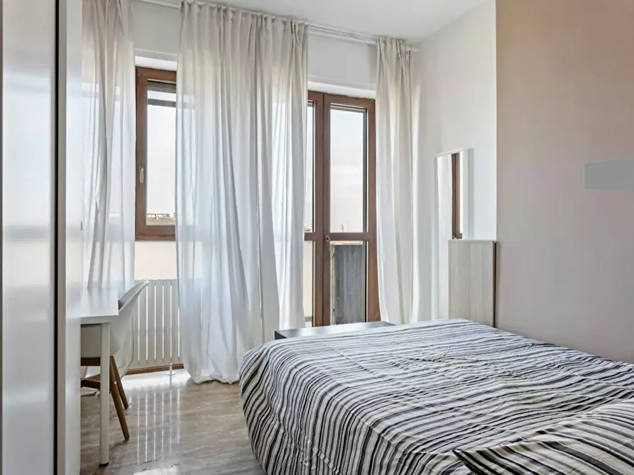 Immagine 1 di Camera in affitto  in Via Ronchi a Milano