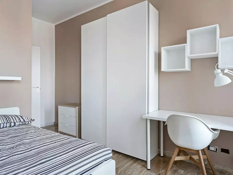 Immagine 3 di Camera in affitto  in Via Ronchi a Milano