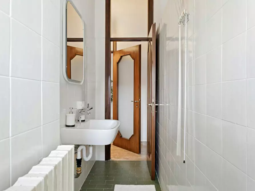 Immagine 7 di Camera in affitto  in Via Ronchi a Milano