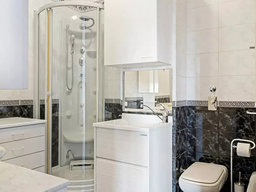 Immagine 4 di Camera in affitto  in Via Ronchi a Milano