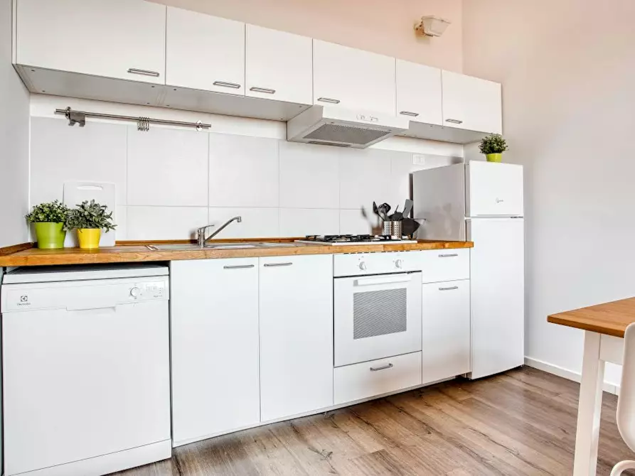 Immagine 5 di Camera in affitto  in Via Giovanni Pezzotti a Milano