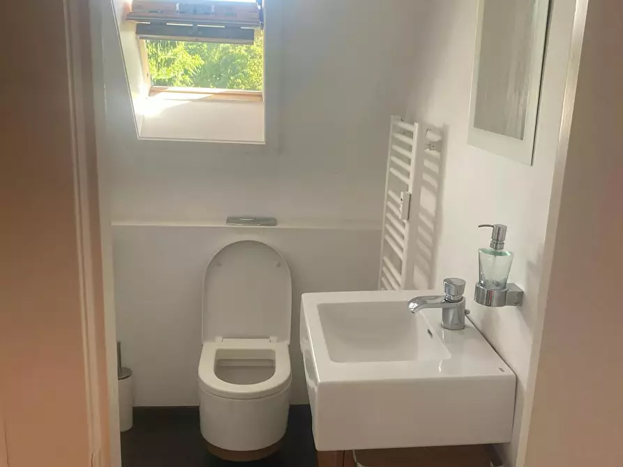 Immagine 8 di Appartamento in affitto  in Haakestraße a Hamburg