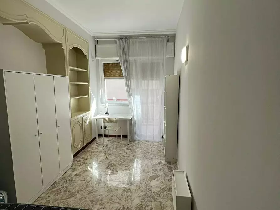 Immagine 2 di Camera in affitto  in Via Brennero a Bari