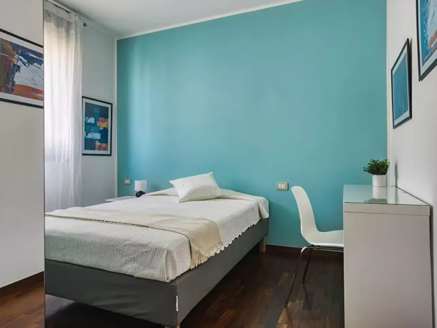 Immagine 1 di Camera in affitto  in Viale Carlo Espinasse a Milano