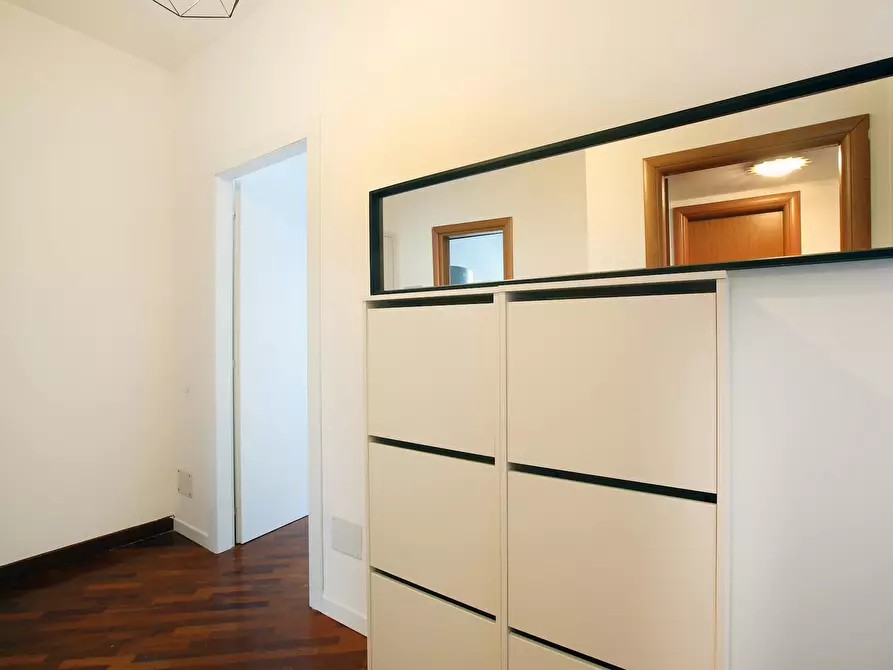 Immagine 6 di Camera in affitto  in Via Bolama a Milano