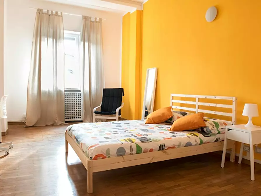 Immagine 1 di Camera in affitto  in Via Sant'Eusebio a Milano