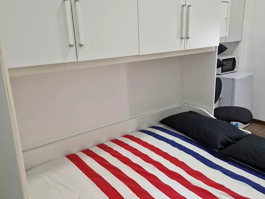 Immagine 5 di Camera in affitto  in Corso Trapani a Torino