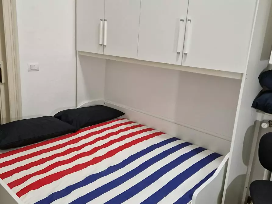 Immagine 6 di Camera in affitto  in Corso Trapani a Torino