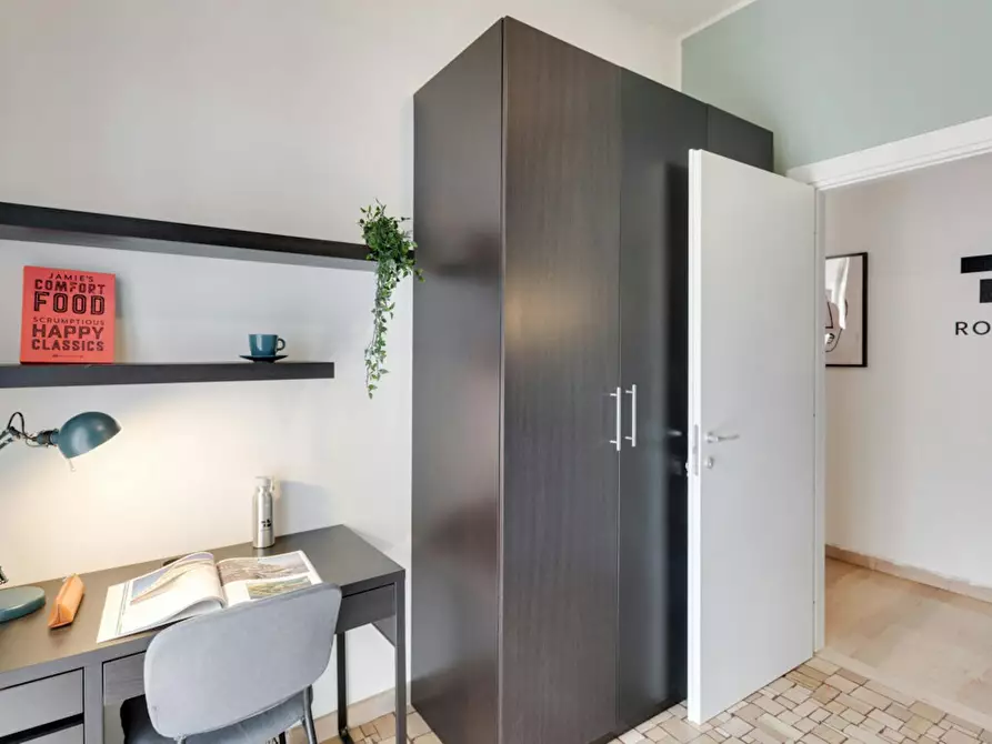 Immagine 4 di Camera in affitto  in Via Antonio Cecchi a Milano