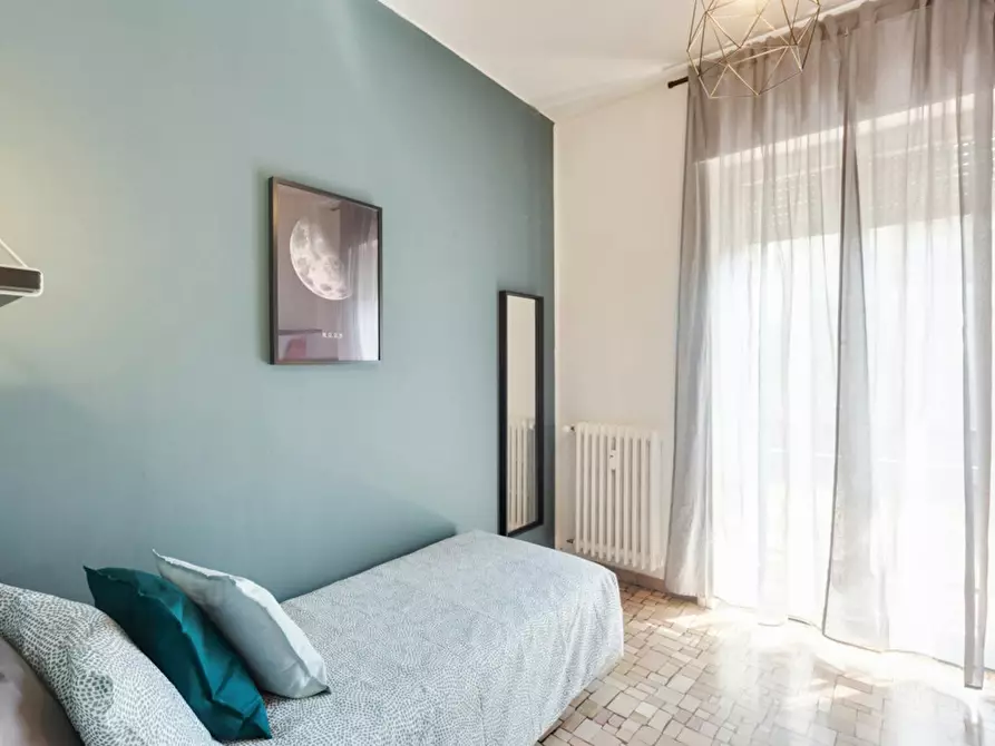 Immagine 1 di Camera in affitto  in Via Antonio Cecchi a Milano