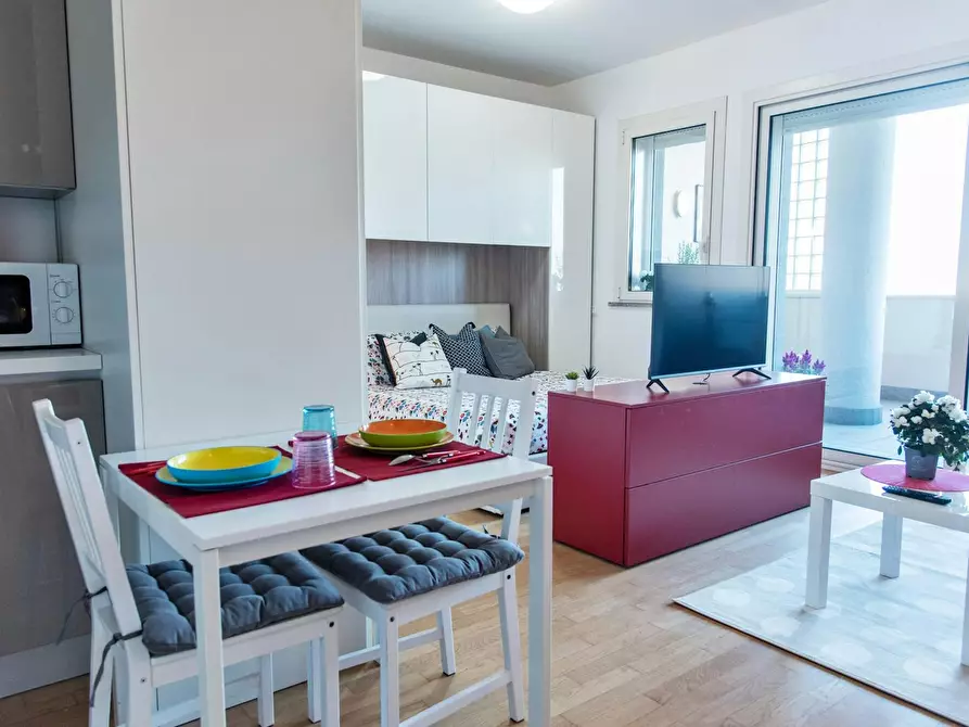 Immagine 10 di Camera in affitto  in Via Giorgio Cingoli a Roma