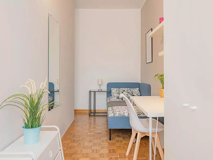 Immagine 1 di Camera in affitto  in Via Leopoldo Pollak a Milano