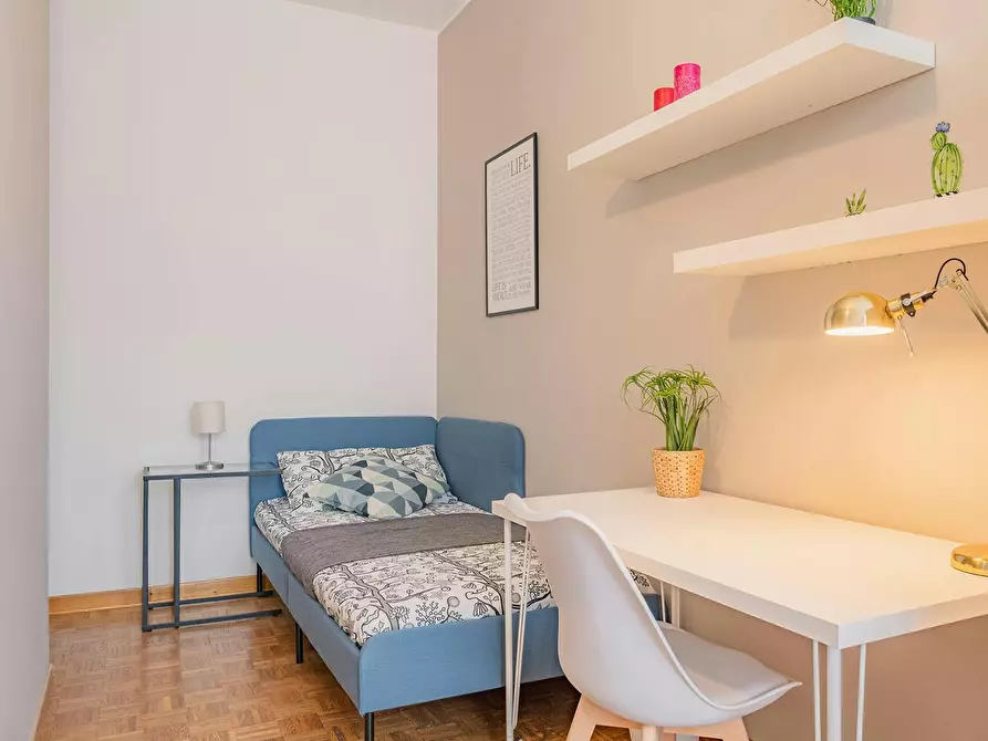 Immagine 2 di Camera in affitto  in Via Leopoldo Pollak a Milano