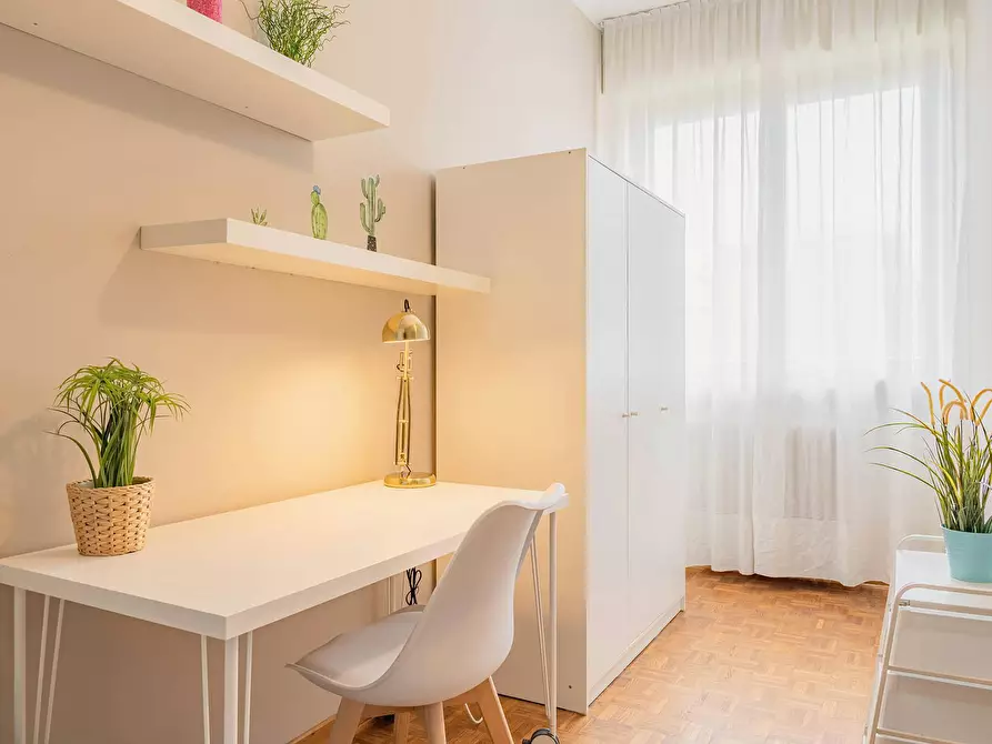 Immagine 5 di Camera in affitto  in Via Leopoldo Pollak a Milano