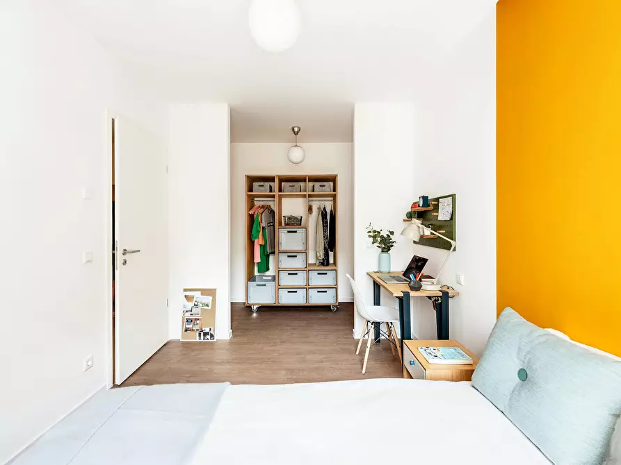 Immagine 4 di Camera in affitto  in Klara-Franke-Straße a Berlin