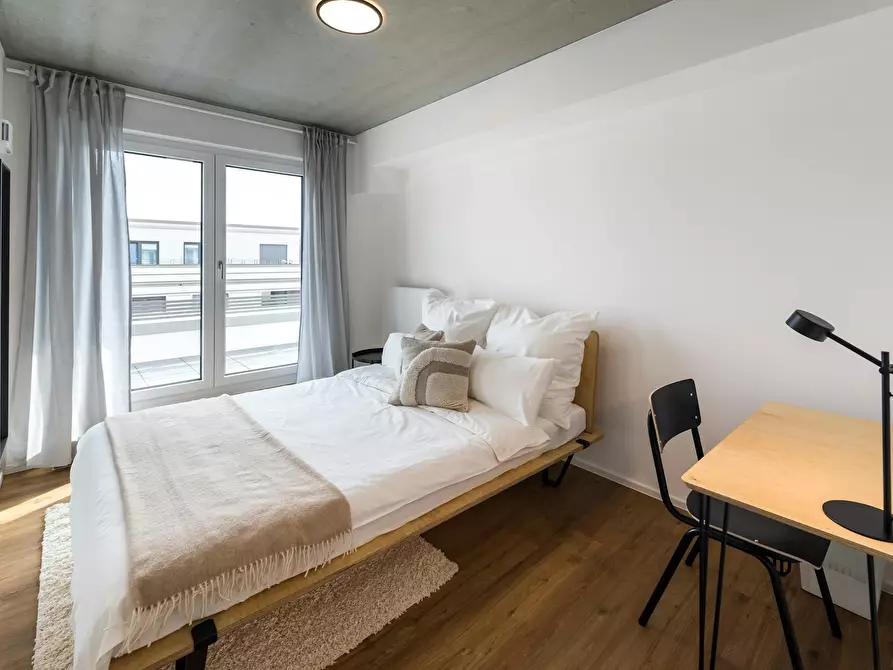 Immagine 1 di Camera in affitto  in Gref-Völsing-Straße a Frankfurt am Main