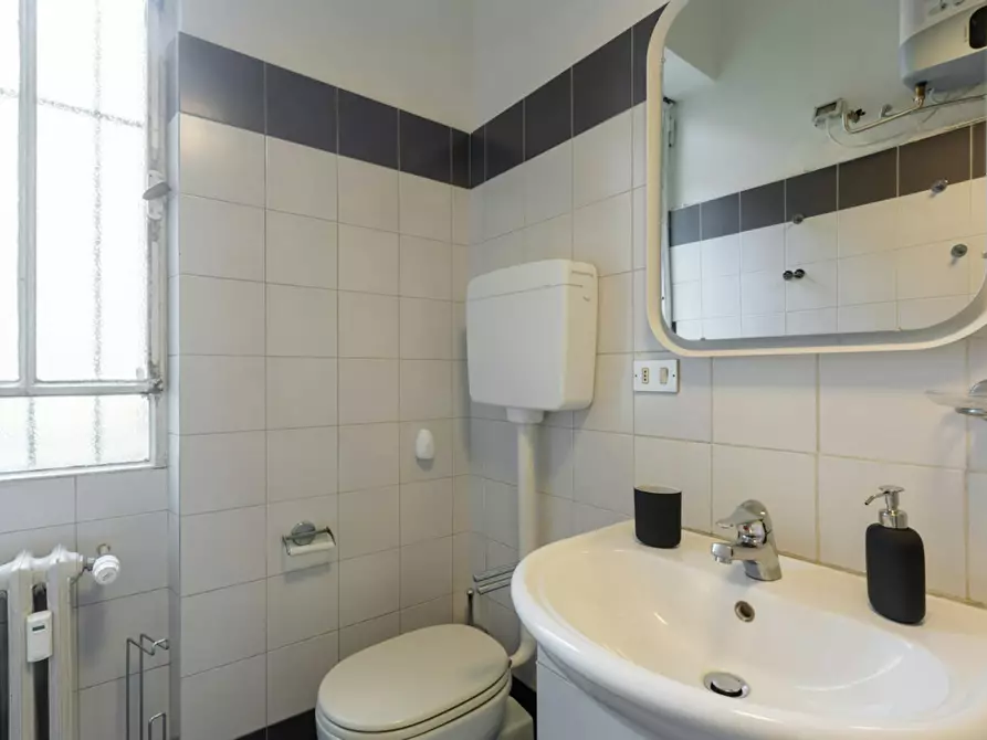 Immagine 6 di Camera in affitto  in Via Raimondo Franchetti a Milano