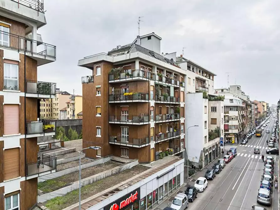 Immagine 1 di Camera in affitto  in Viale Carlo Espinasse a Milano