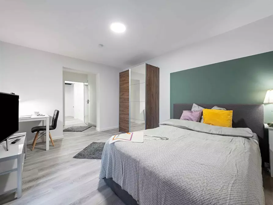 Immagine 5 di Camera in affitto  in Martin-Behaim-Straße a München