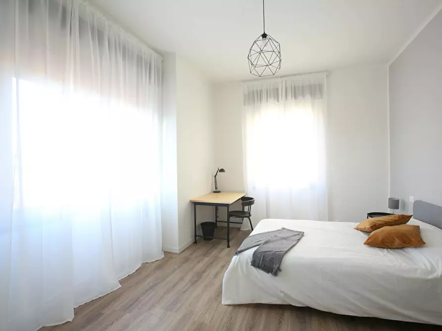 Immagine 2 di Camera in affitto  in Via Giuseppe Soli a Modena