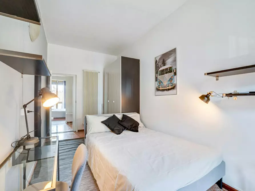 Immagine 2 di Camera in affitto  in Via Melchiorre Gioia a Milano